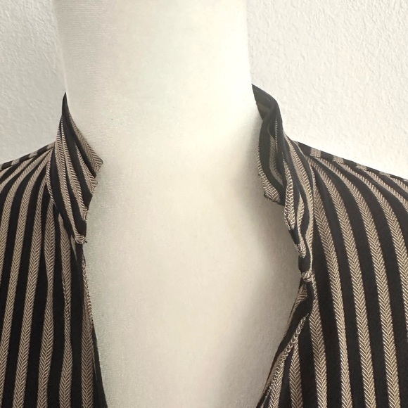 Alfani Black and Gold Blouse - Picture 4 of 9